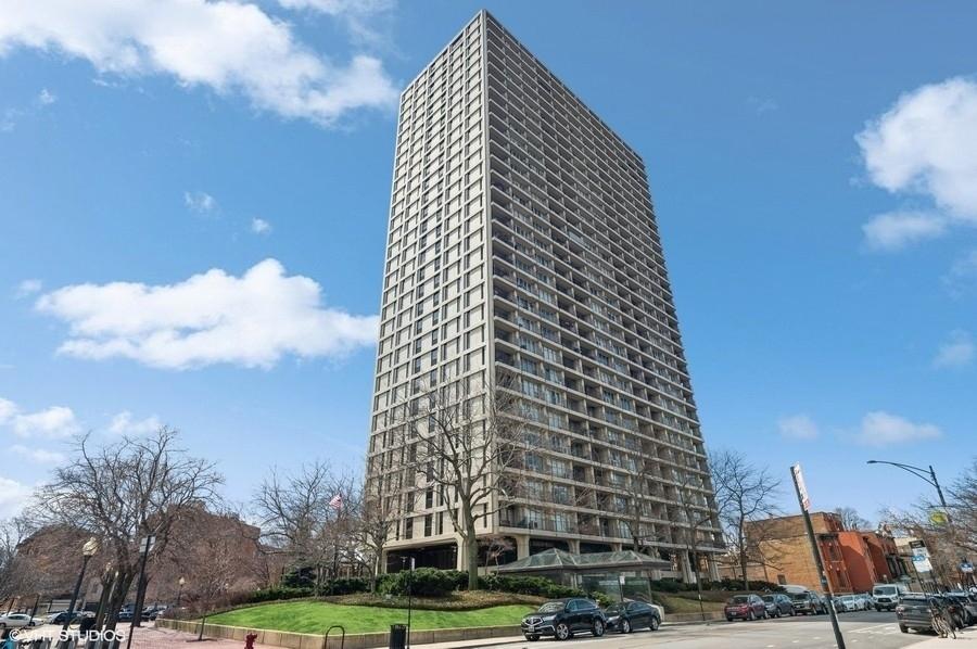1960 N Lincoln Park West #1502, Chicago, IL 60614