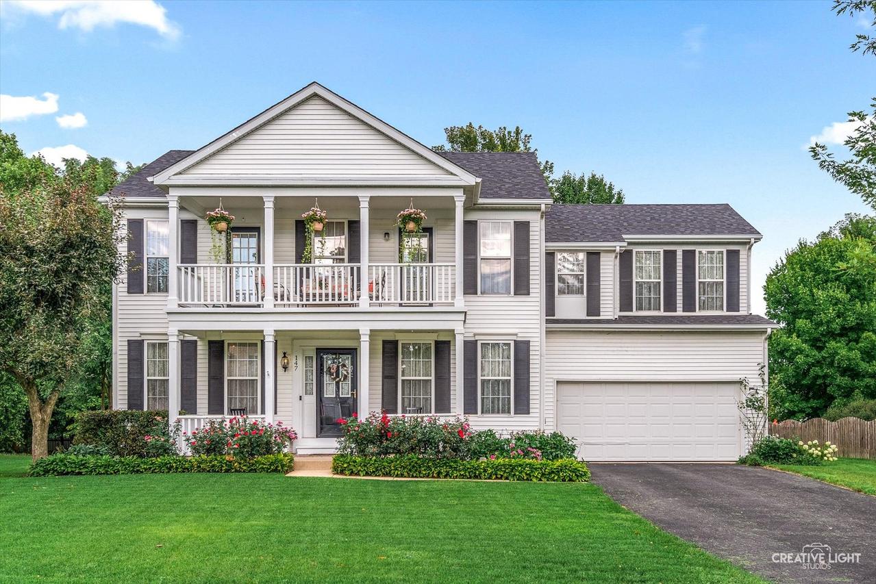 147 Eisenhower Dr., Oswego, IL 60543