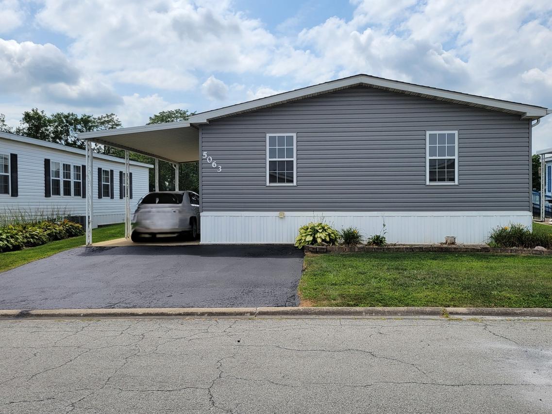 5063 Augusta Blvd. #127, Monee, IL 60449