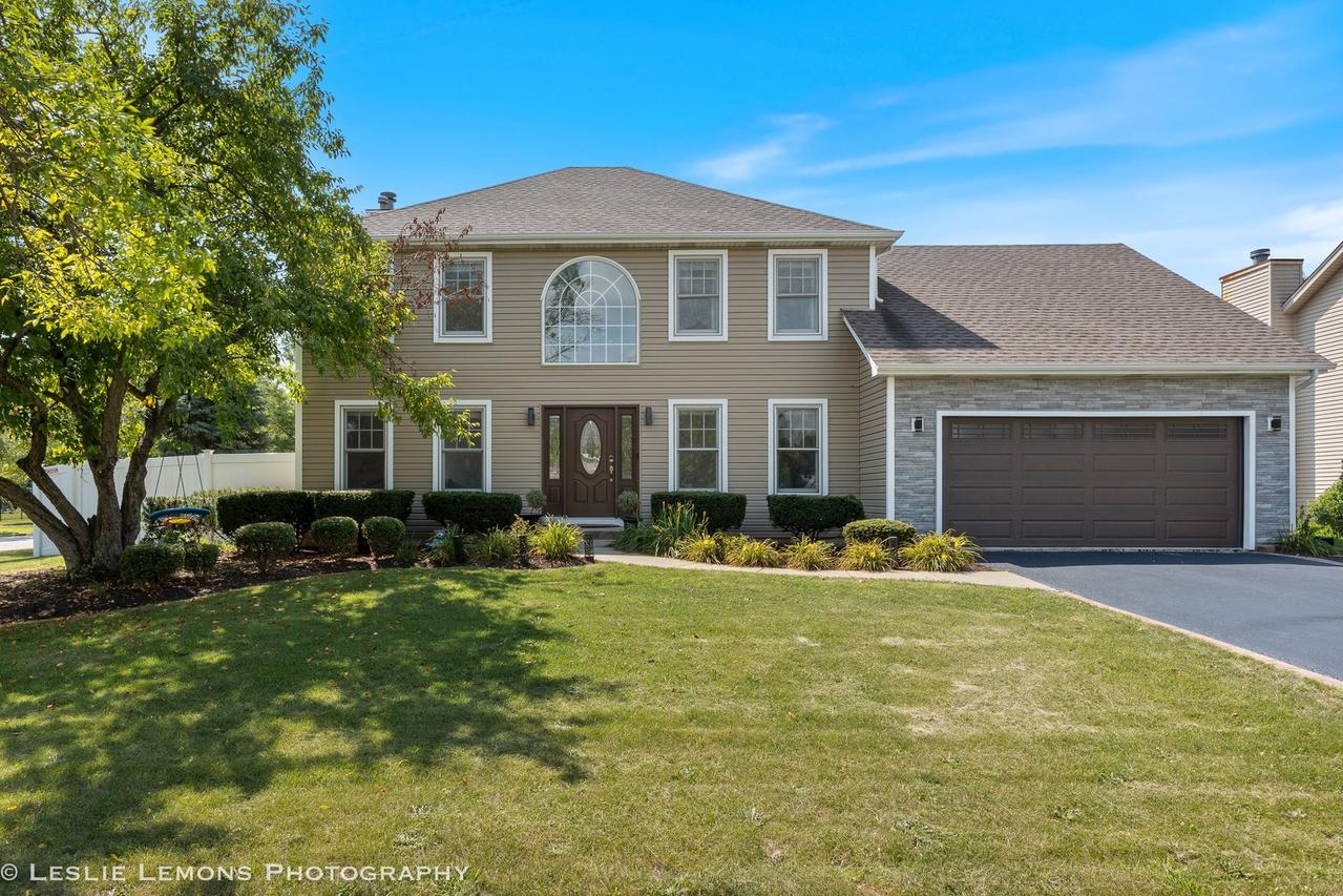 2304 Kentuck Ct., Naperville, IL 60564