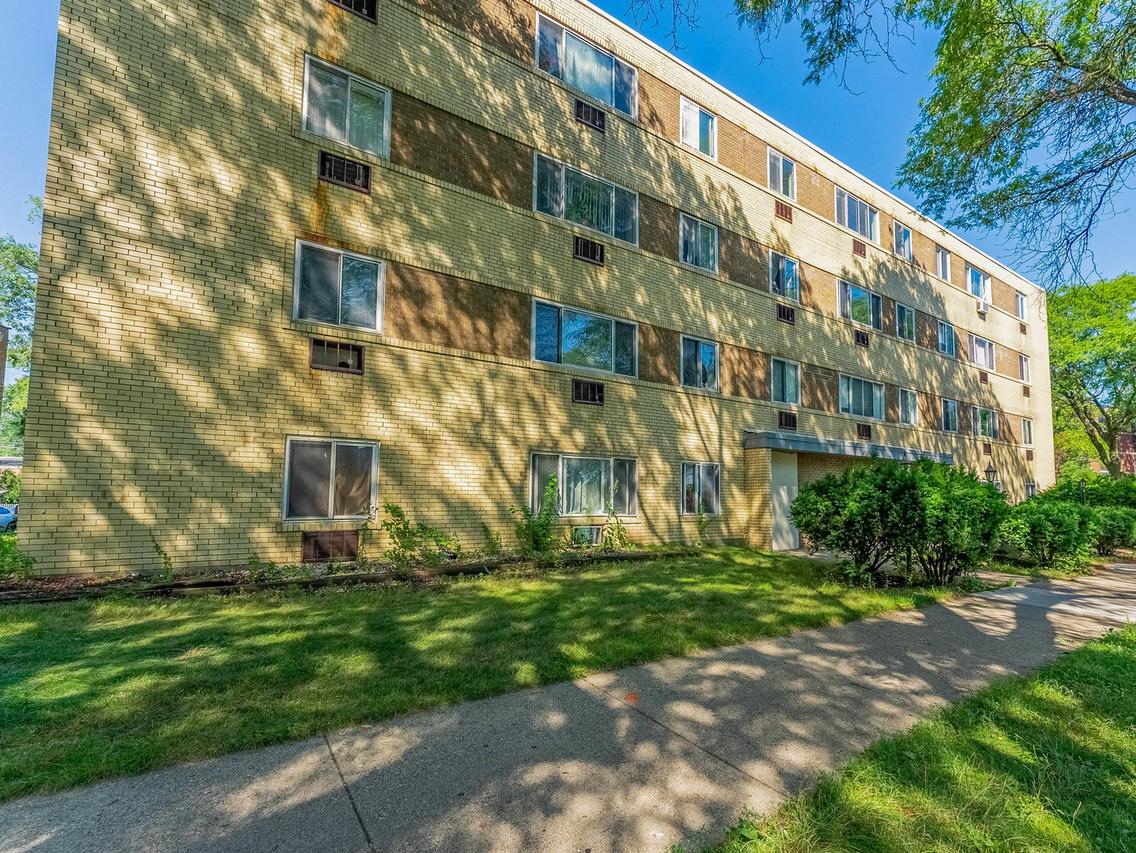 6500 N Ridge Blvd. #4E, Chicago, IL 60626