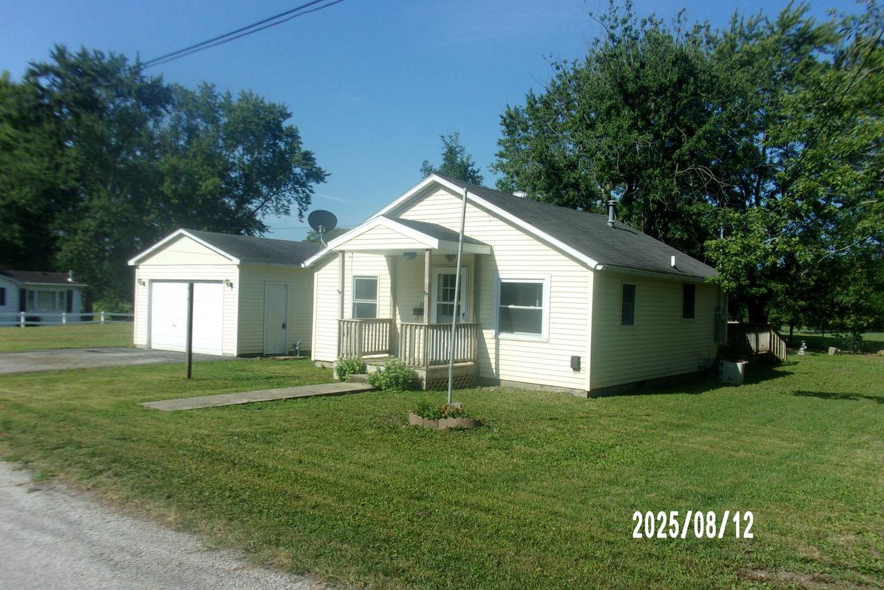 110 N Mansfield Ave., Milford, IL 60953