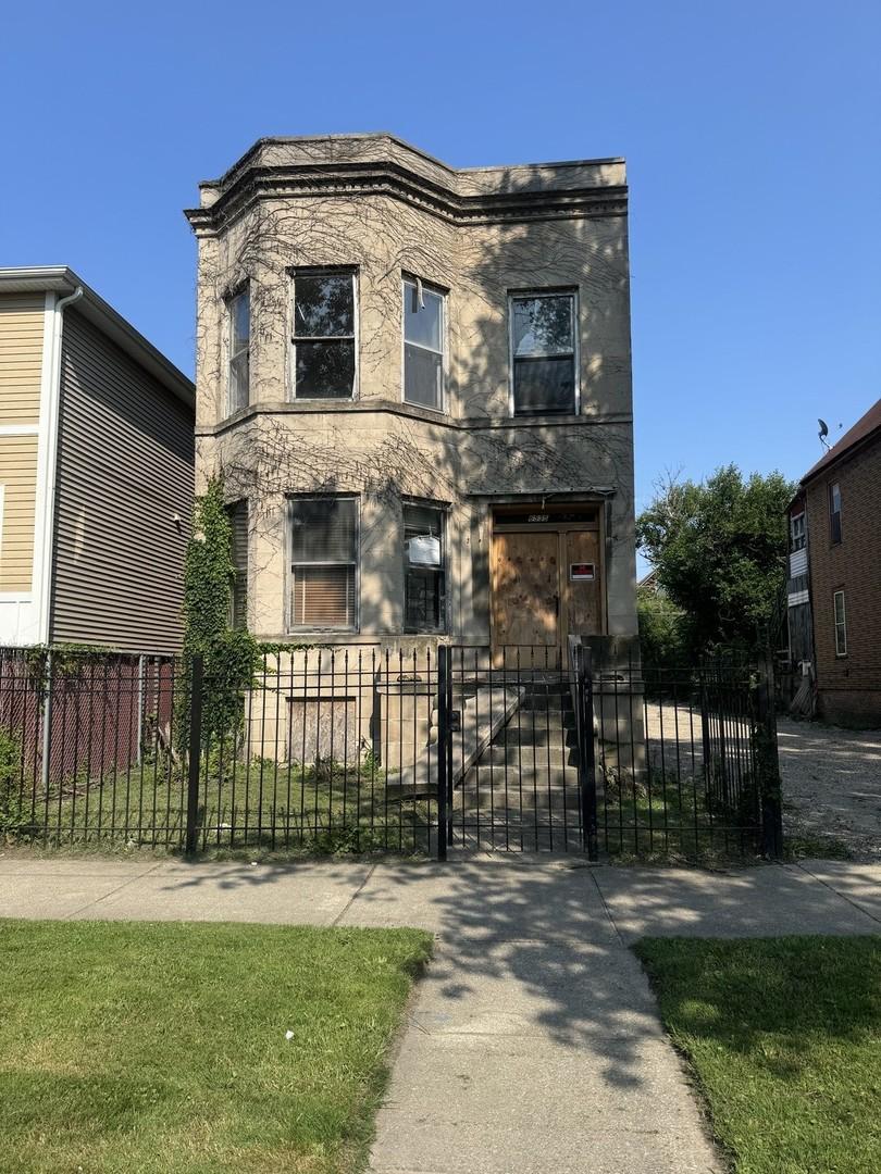 6535 S Evans Ave., Chicago, IL 60637