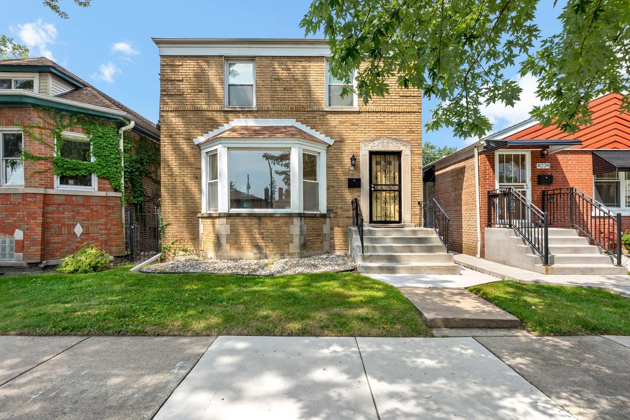8228 S Lasalle St., Chicago, IL 60620