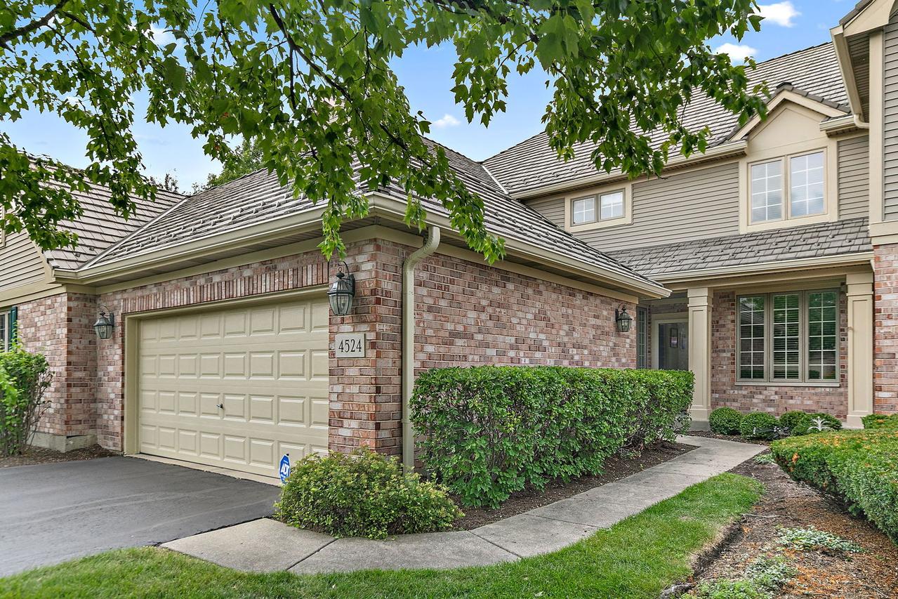 4524 S Seminole Dr., Glenview, IL 60026
