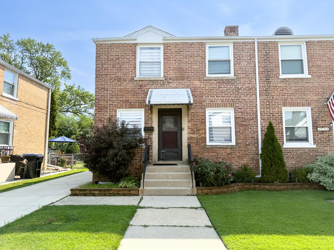 3725 N Pacific Ave., Chicago, IL 60634