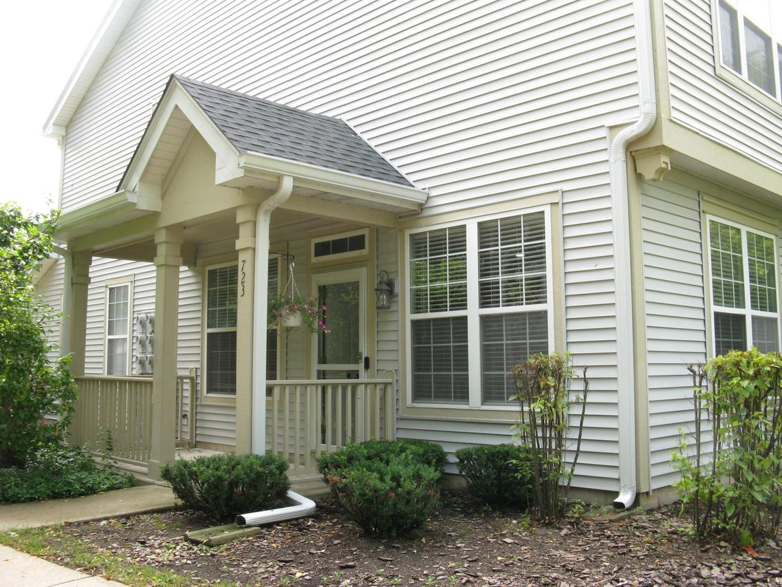 723 Morris Ct., Lakemoor, IL 60050