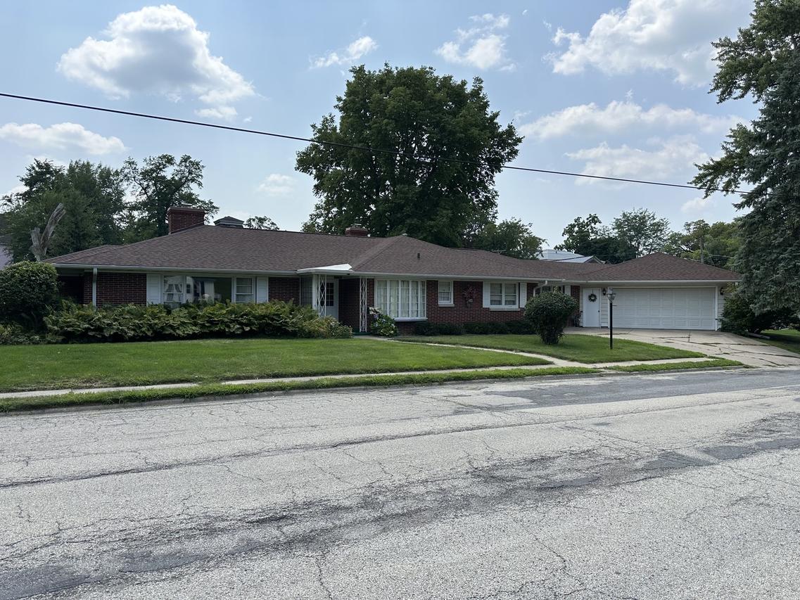 107 Towne St., Morrison, IL 61270