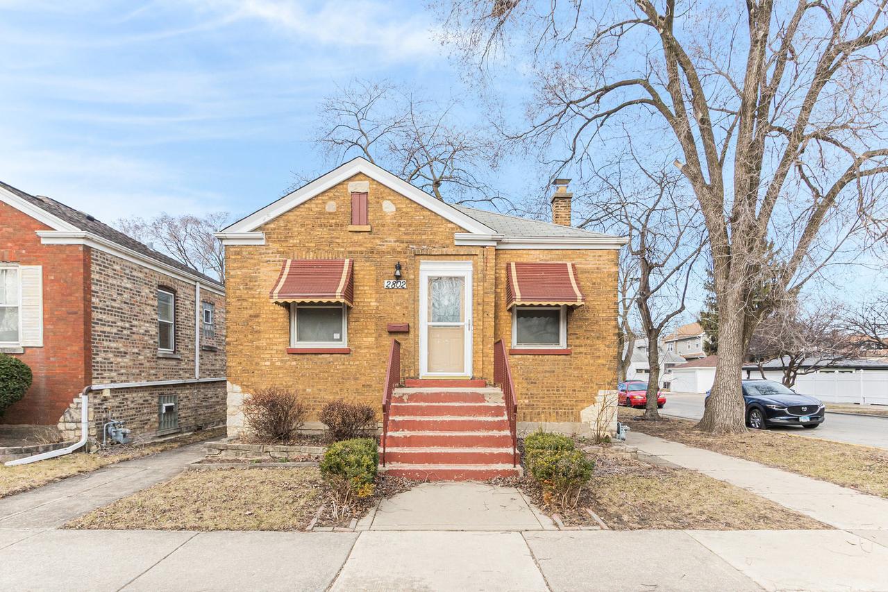 2802 Harvey Ave., Berwyn, IL 60402