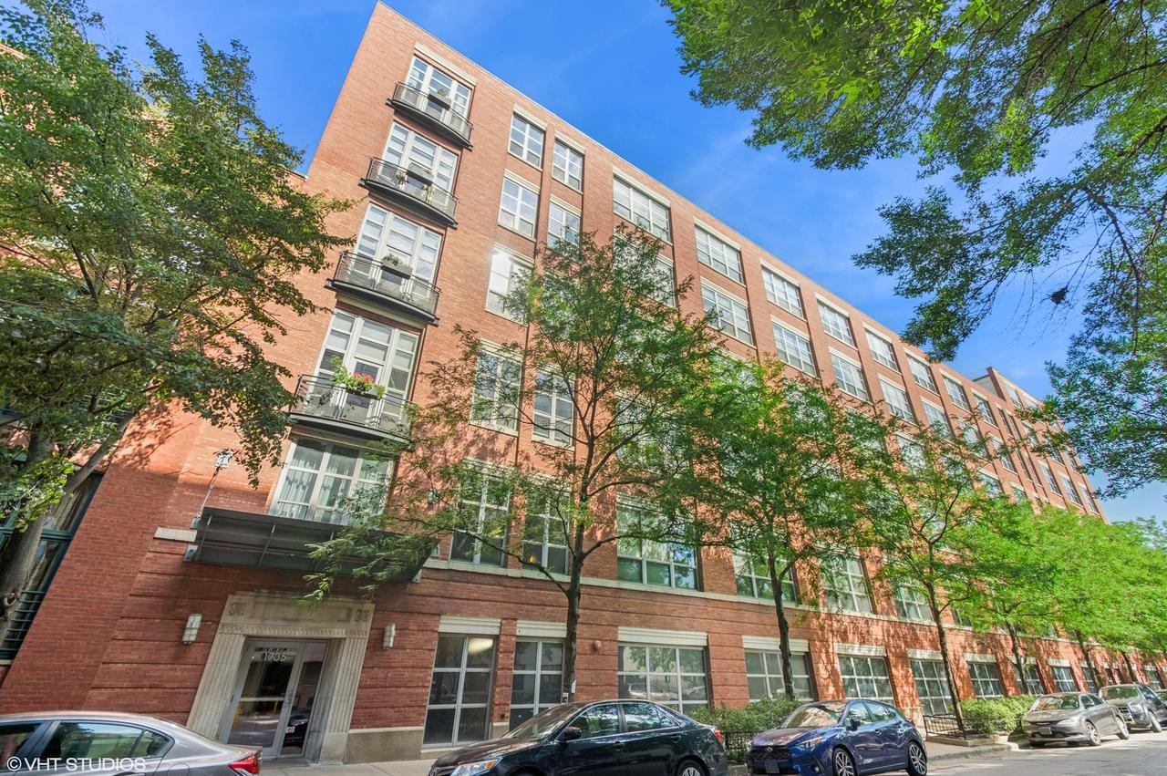 1735 N Paulina St. #322, Chicago, IL 60622