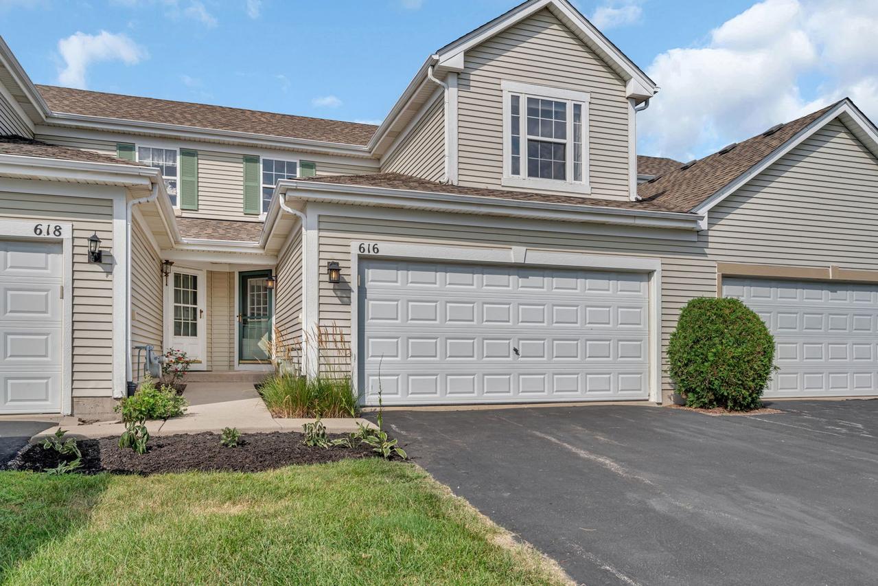 616 Chestnut Ridge Dr., Minooka, IL 60447