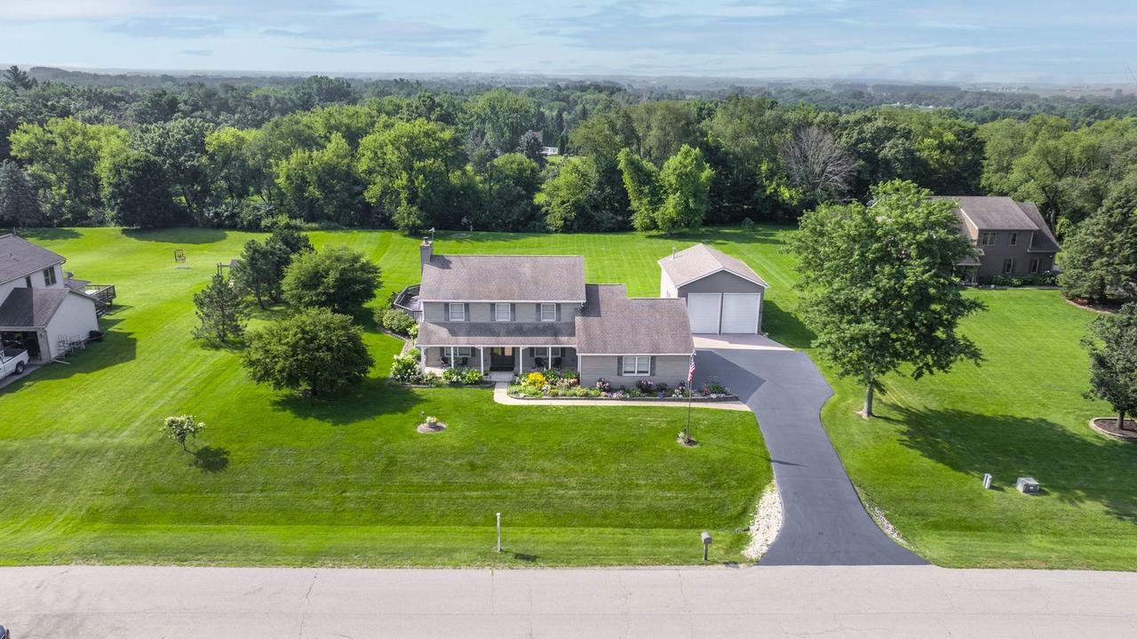 19011 Raven Hills Dr., Marengo, IL 60152