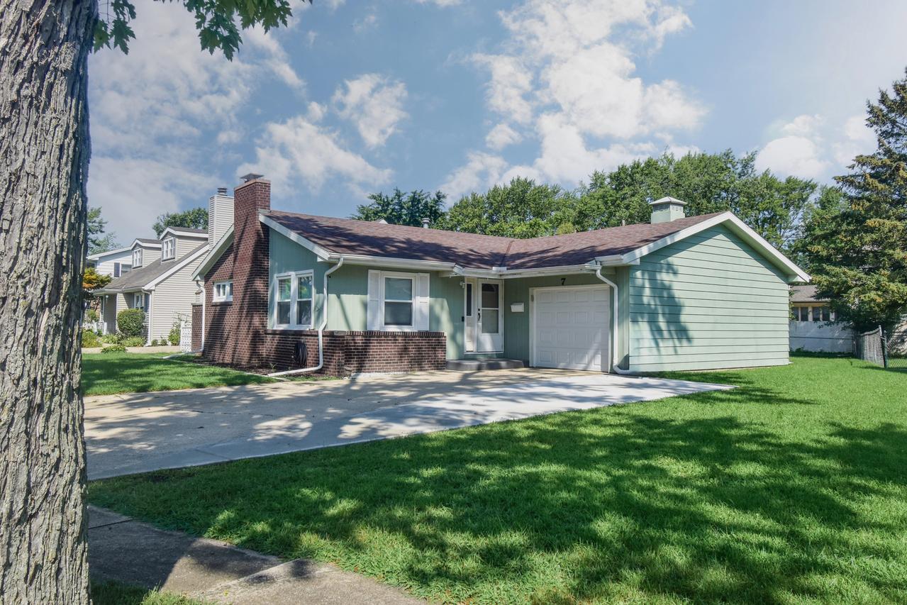 7 W Garden Ave., Pontiac, IL 61764