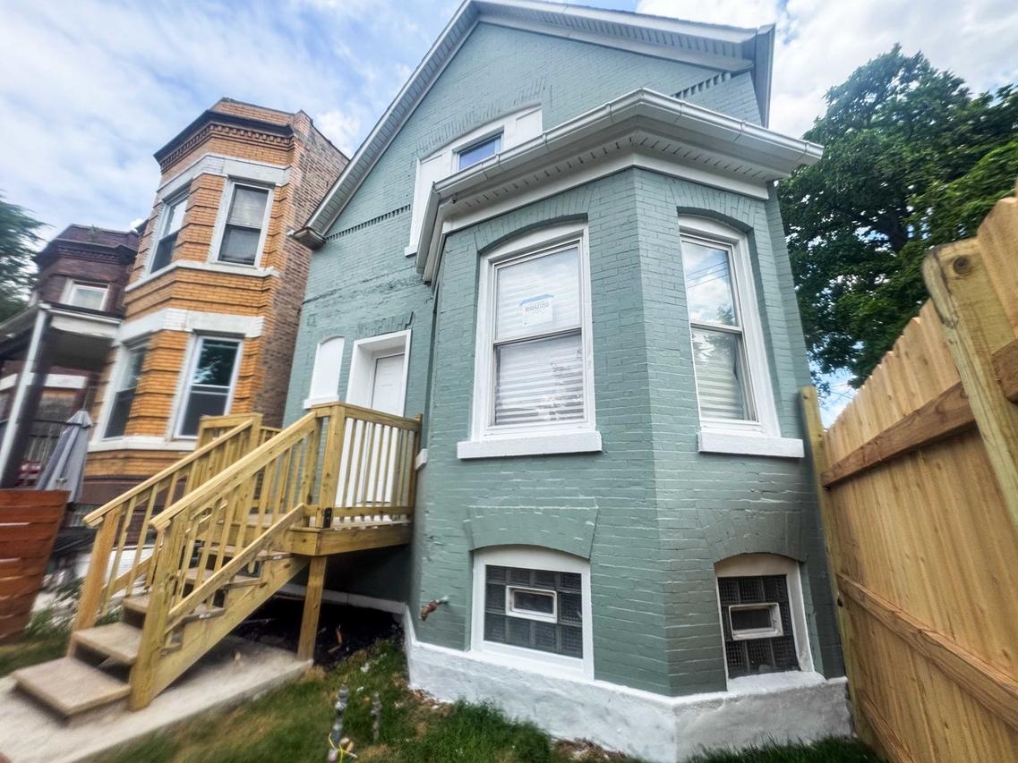 6841 S Bishop St., Chicago, IL 60636