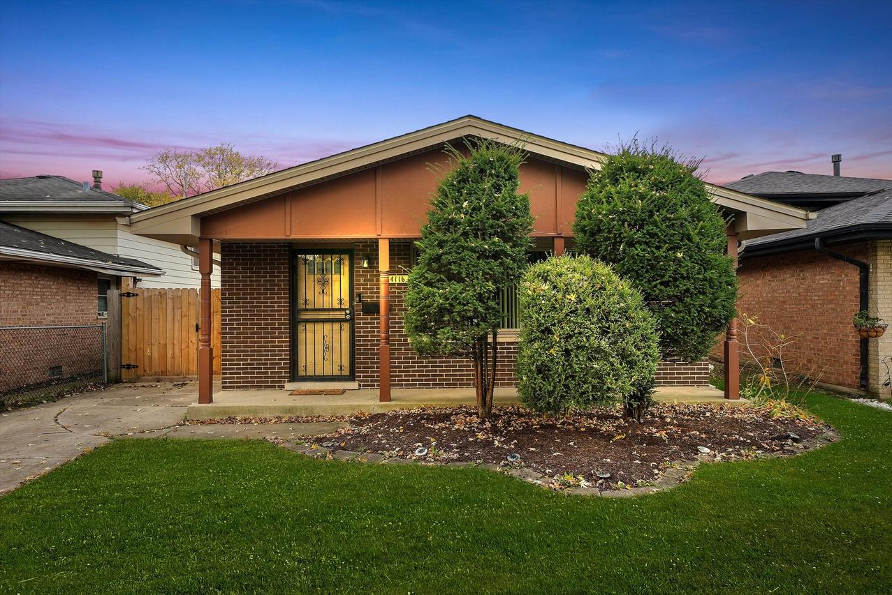 14116 S Hoxie Ave., Burnham, IL 60633