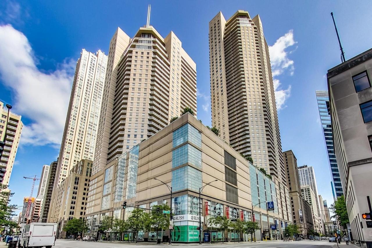 545 N Dearborn St. #2704, Chicago, IL 60654