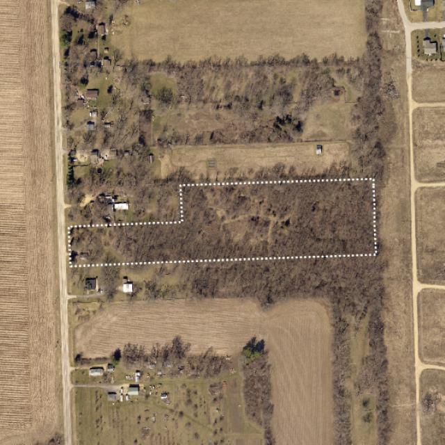 9807 Old River Rd., Roscoe, IL 61073