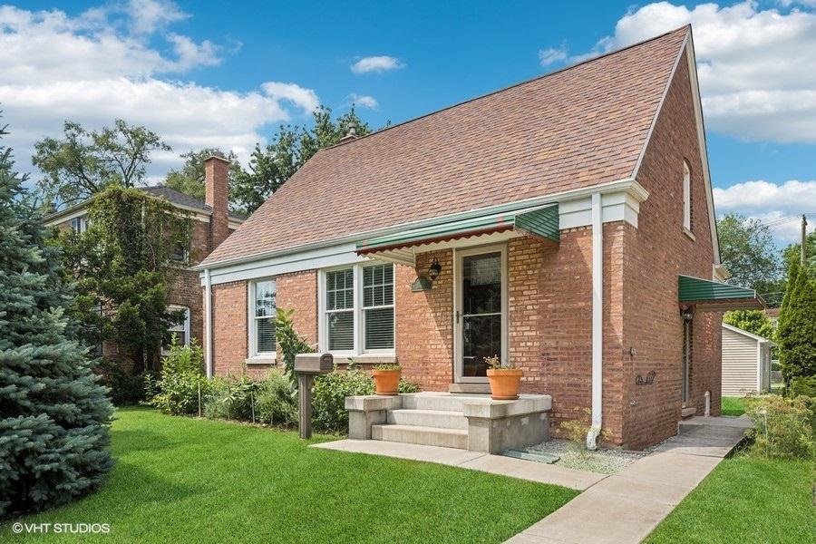 3730 Blanchan Ave., Brookfield, IL 60513