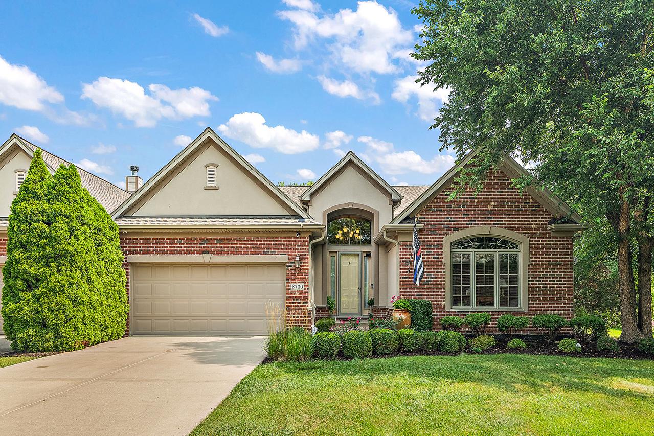 8700 Berkley Ct., Orland Park, IL 60462