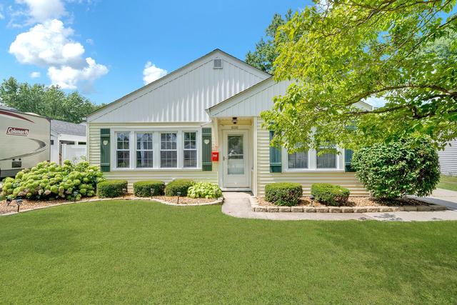 New Homes with Master Bedrooms on the 1st Floor That Attend Oak Lawn-Hometown Middle School: August 9th to August 15th