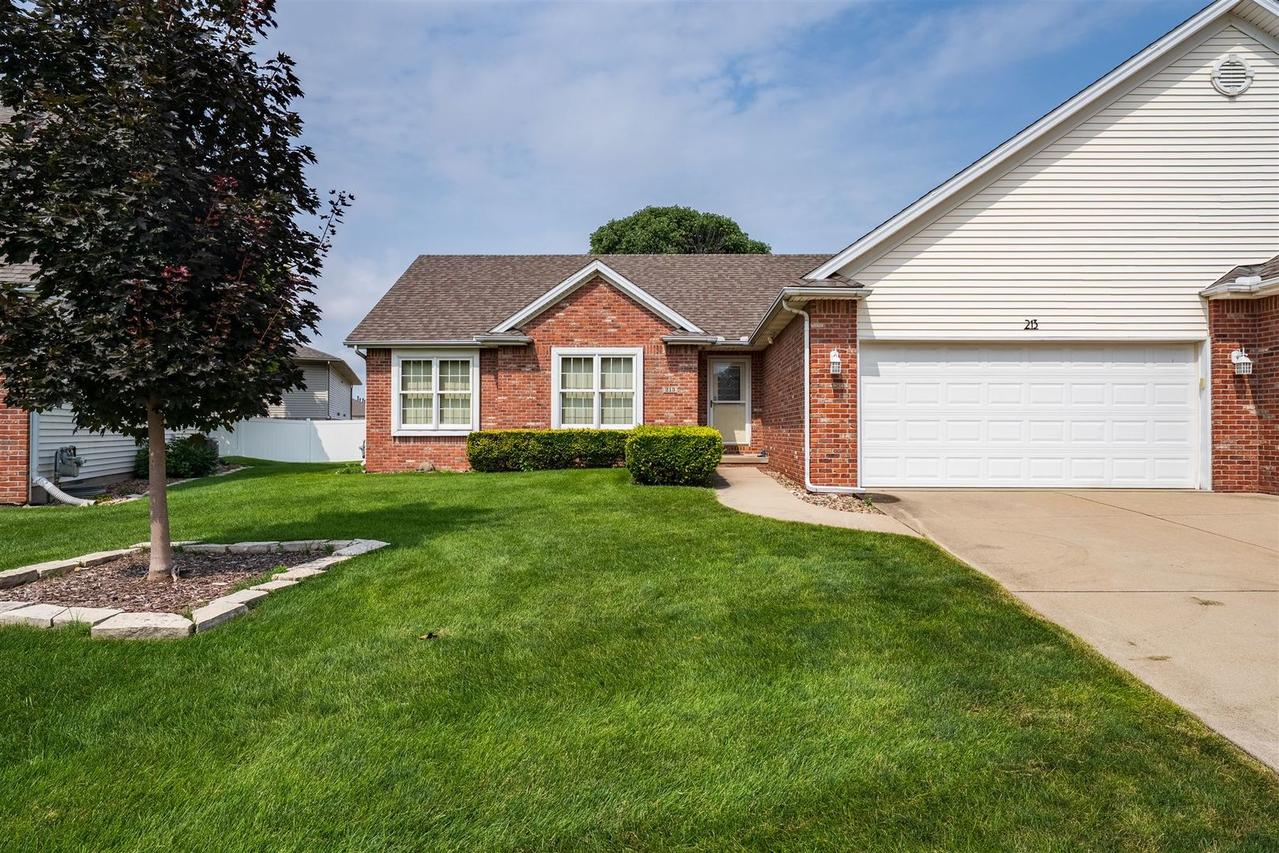 213 Field Dr., Normal, IL 61761