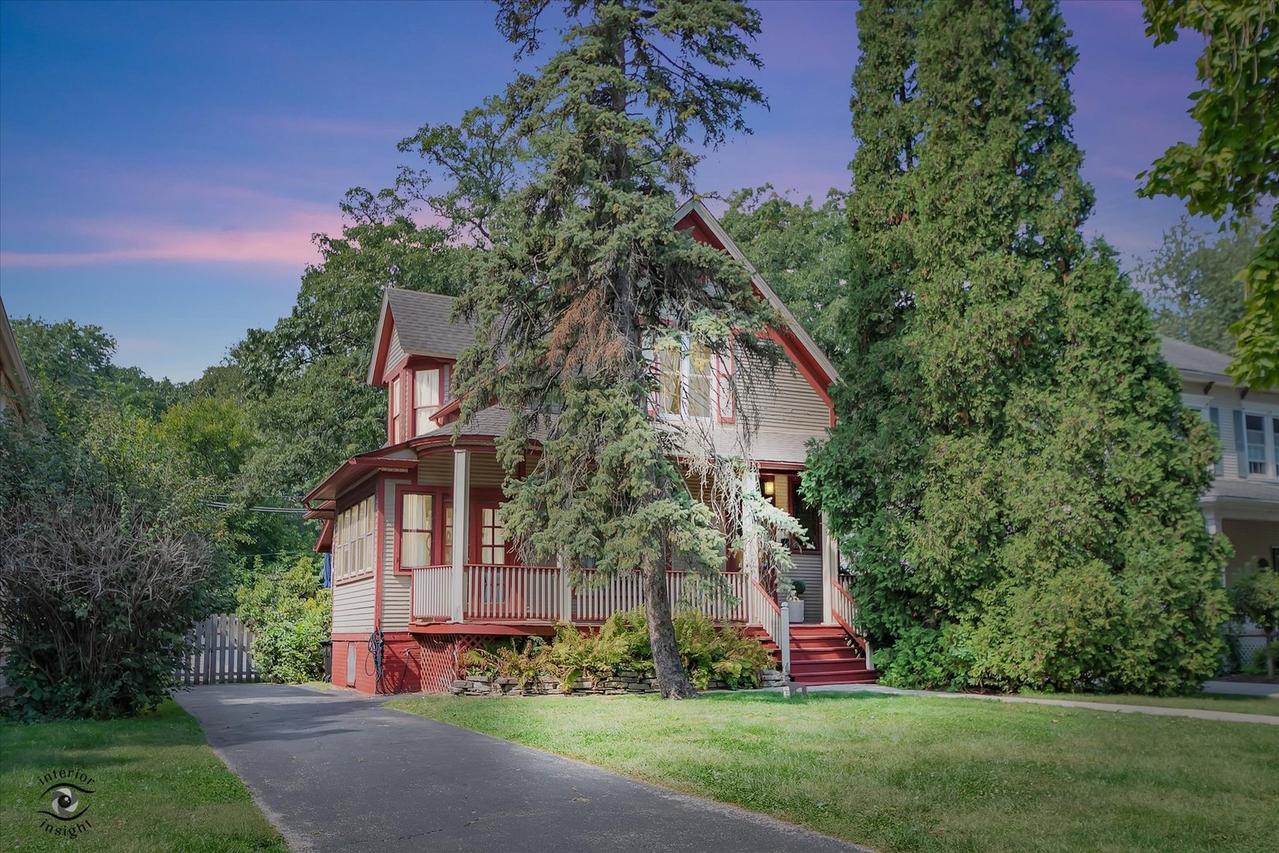 9806 S Vanderpoel Ave., Chicago, IL 60643