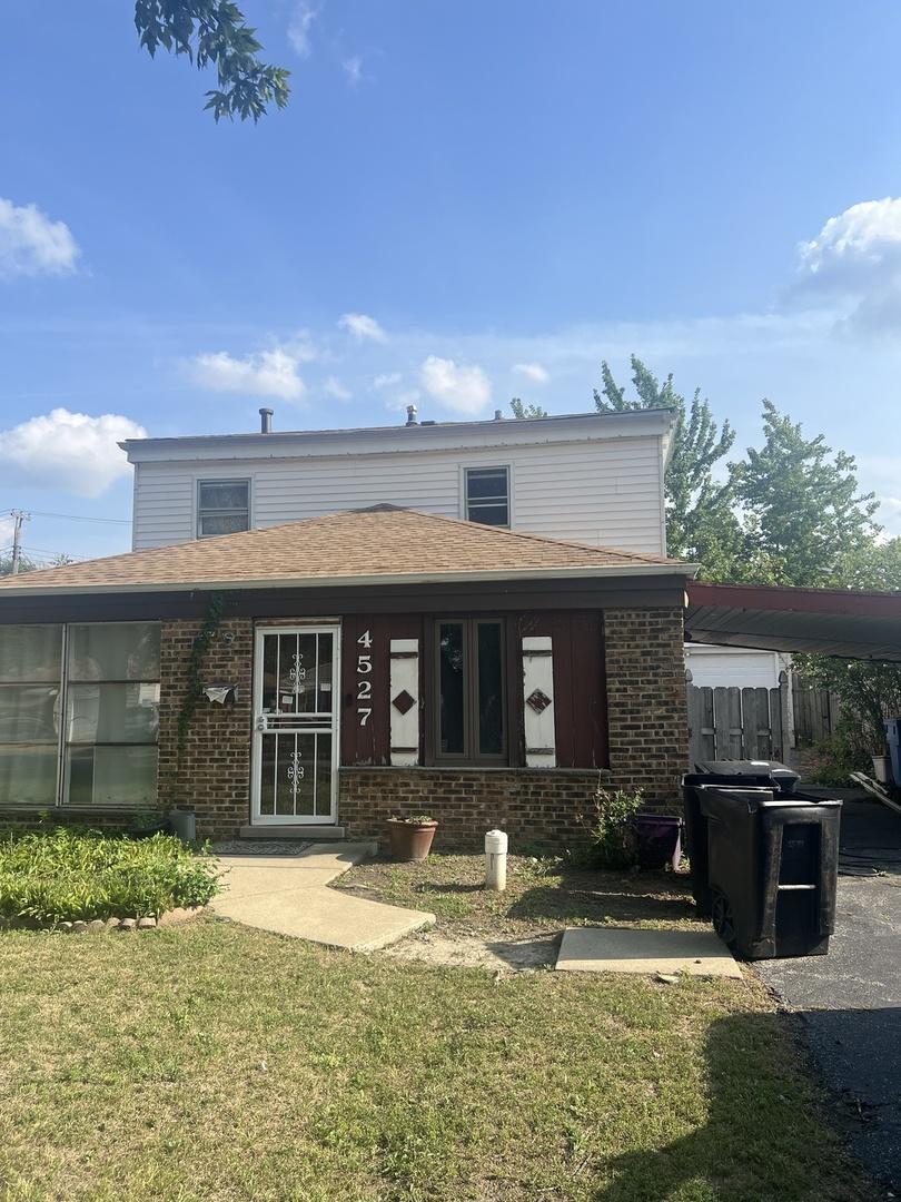 4527 W 83rd St., Chicago, IL 60652