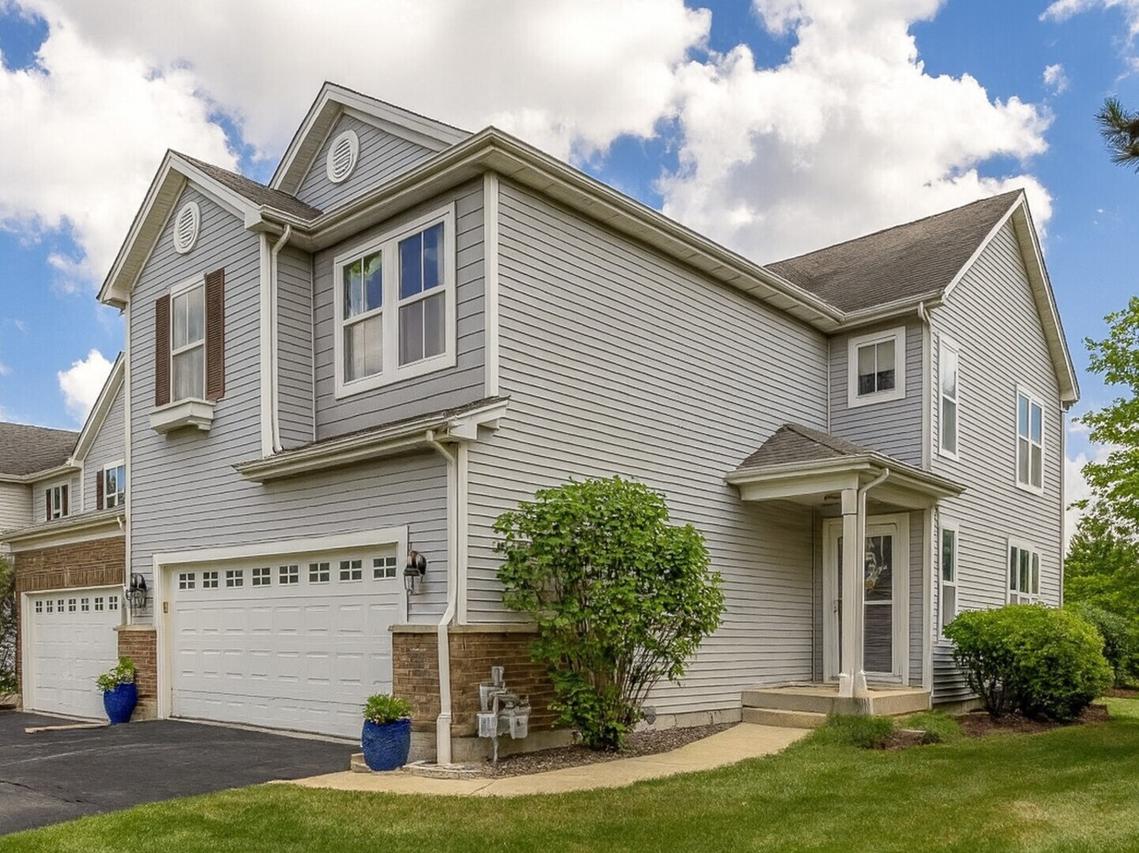 1549 Brompton Ln., Crystal Lake, IL 60014