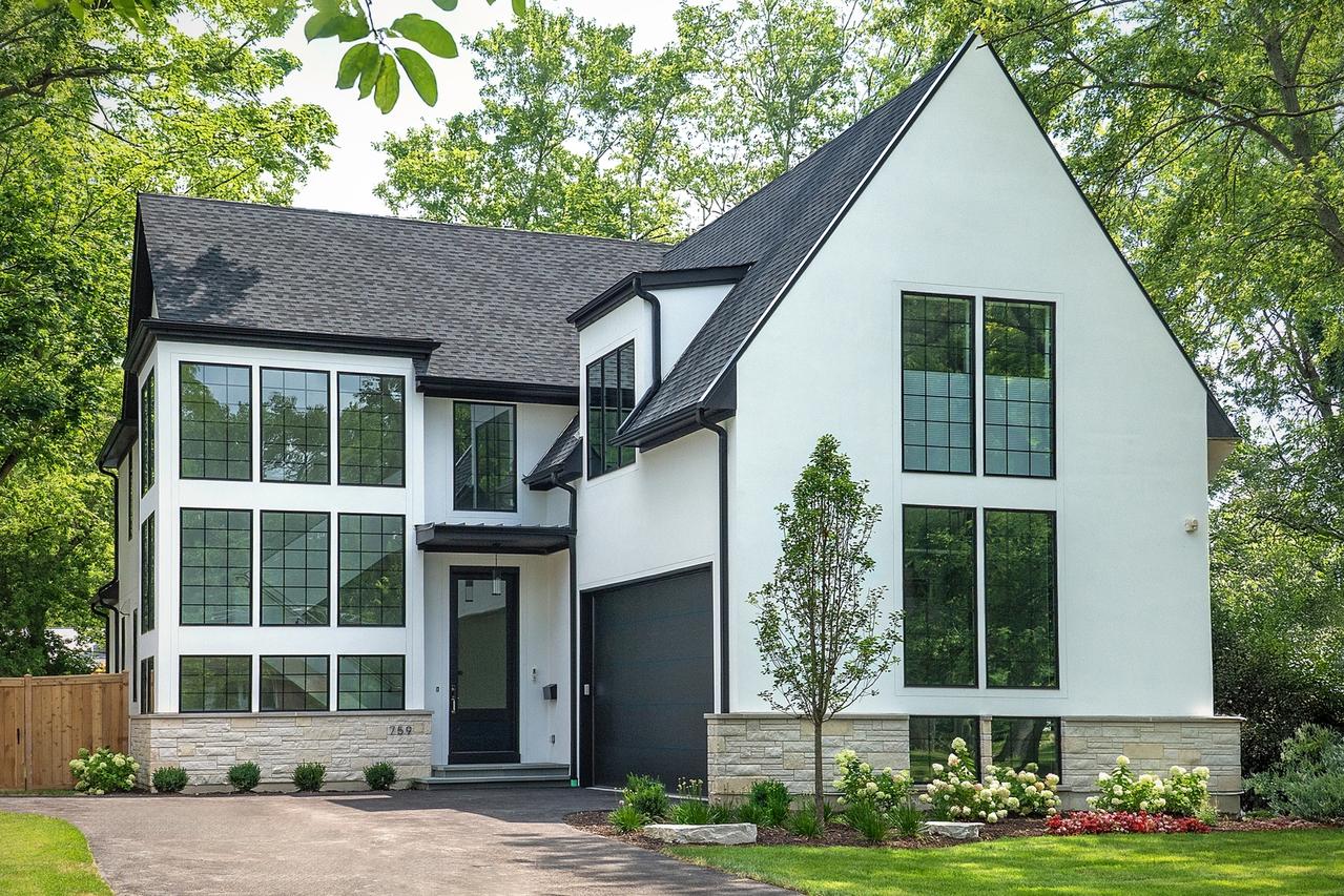 759 Strawberry Hill Dr., Glencoe, IL 60022