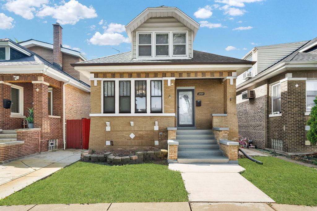 3909 W 62nd Pl., Chicago, IL 60629