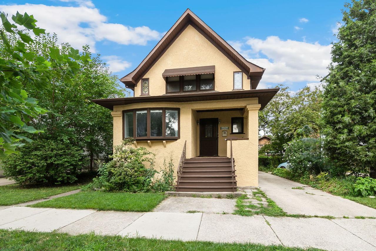 4436 N Kenneth Ave., Chicago, IL 60641