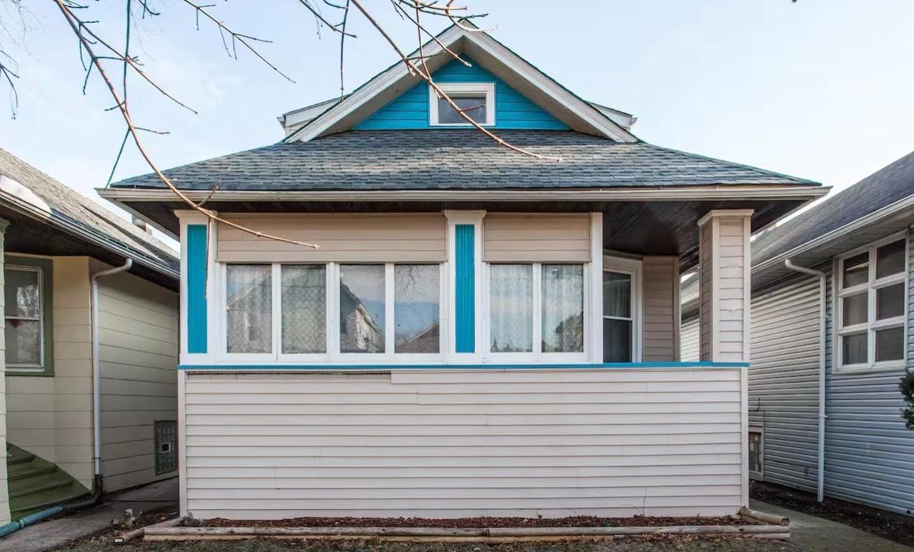 802 N Taylor Ave., Oak Park, IL 60302