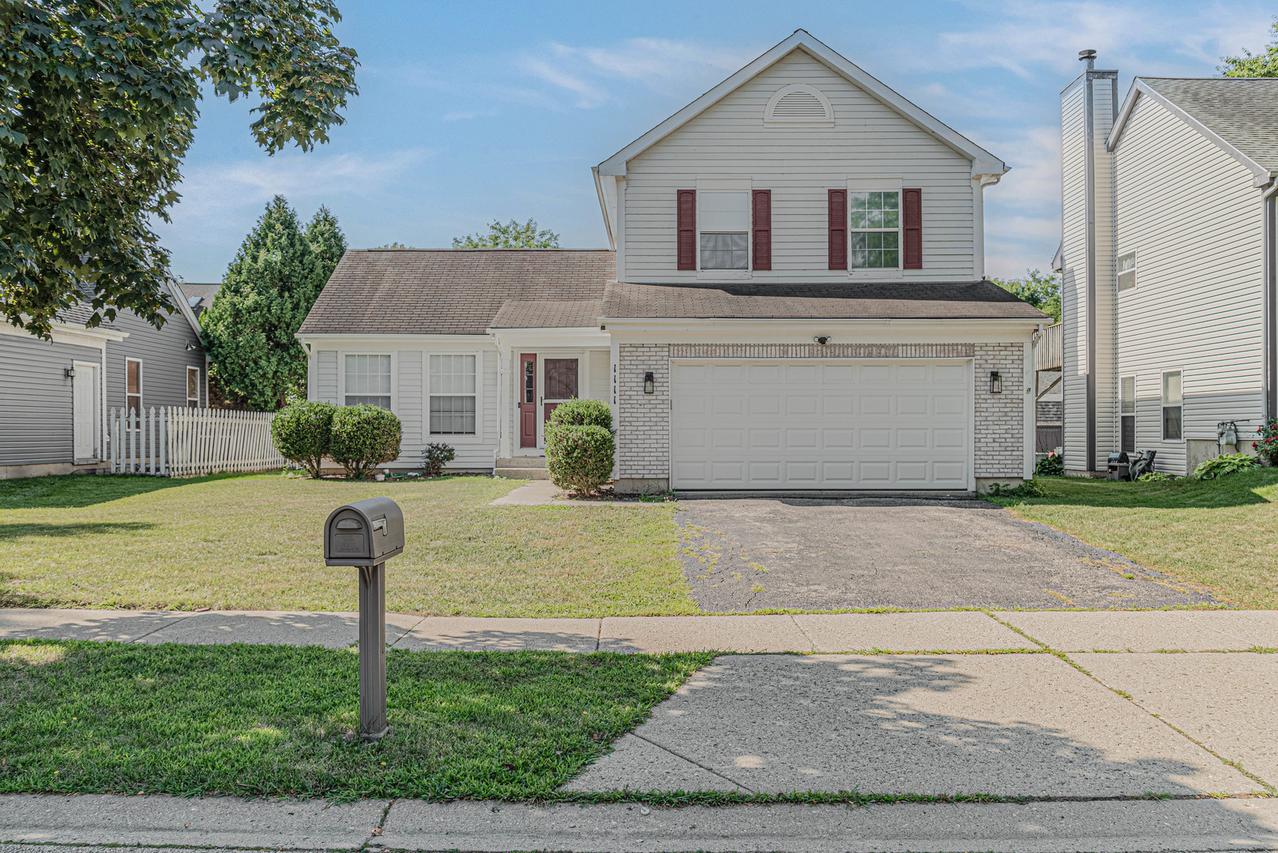 1111 Clover Hill Ln., Elgin, IL 60120