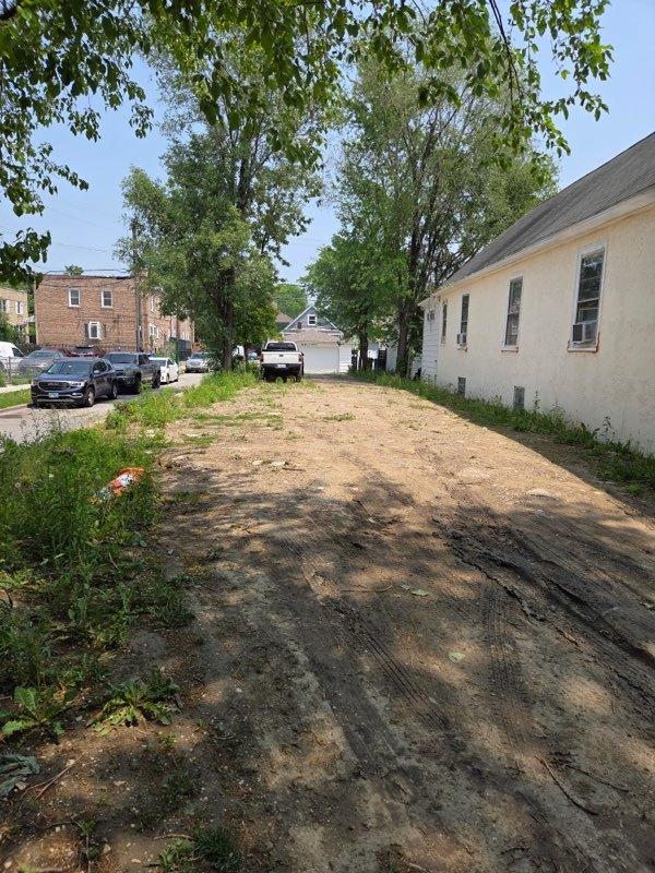 6561 N Seeley Ave., Chicago, IL 60645