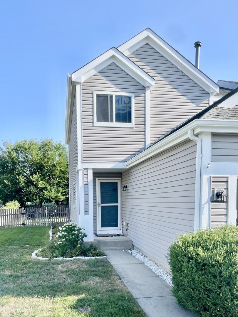 1410 Timber Ln., South Elgin, IL 60177