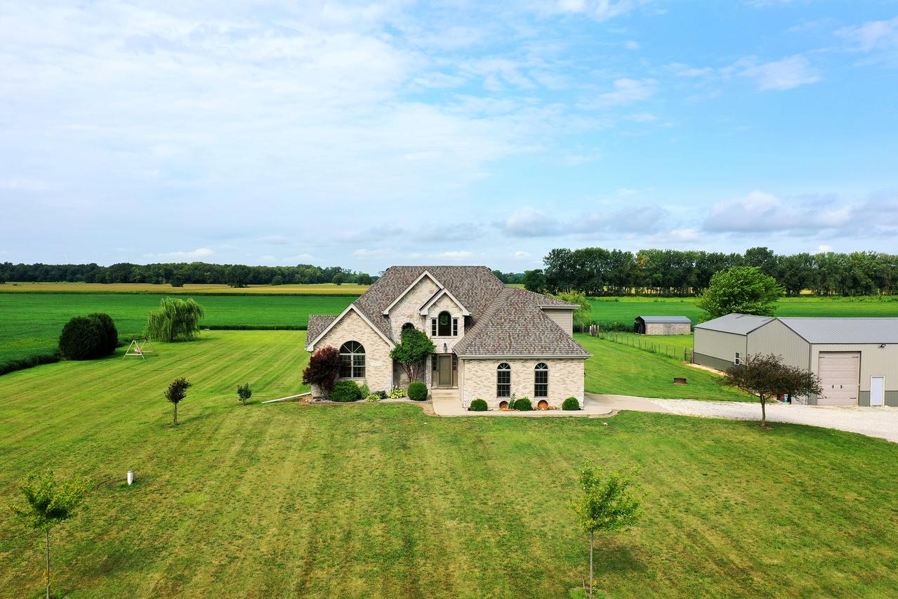 4602 N 9000 W Rd., Bonfield, IL 60913