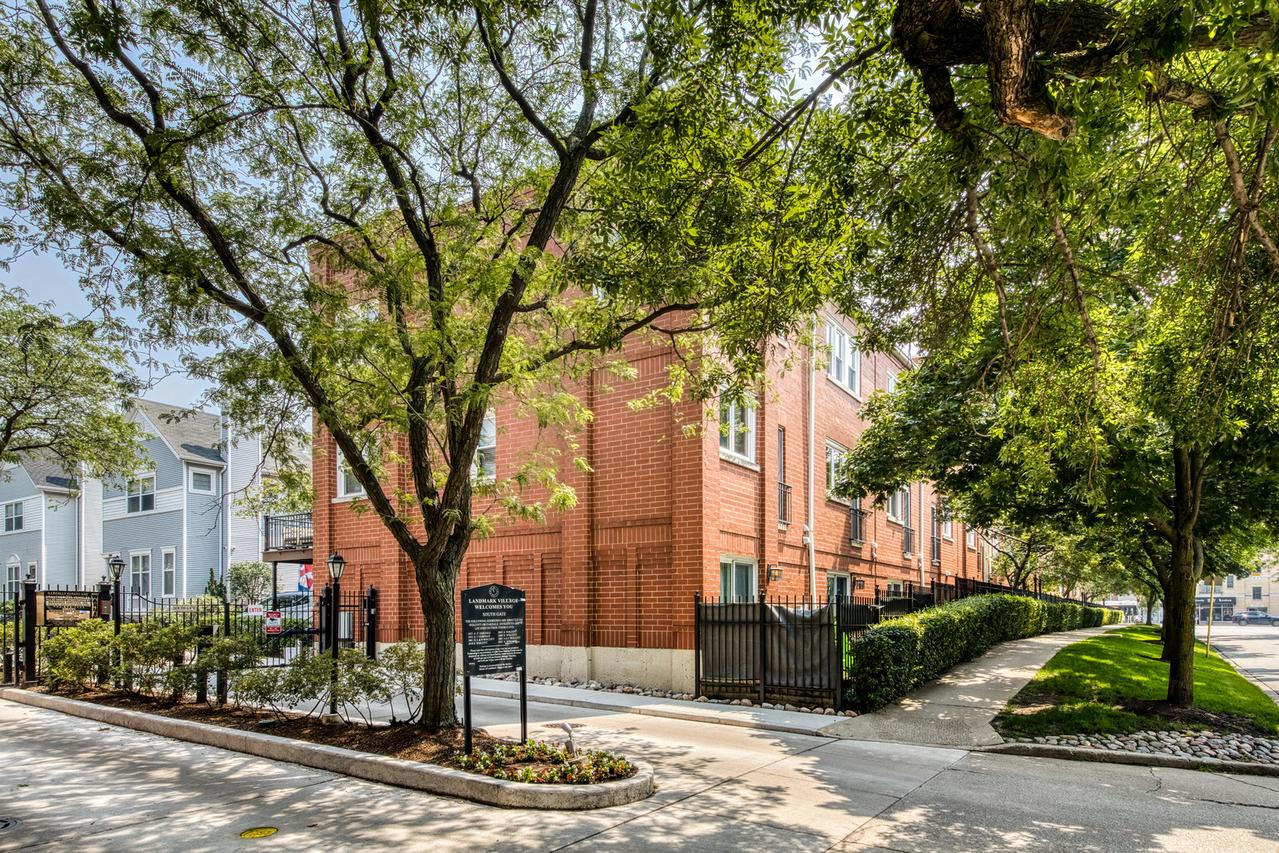 2801 N Wolcott Ave. #E, Chicago, IL 60657