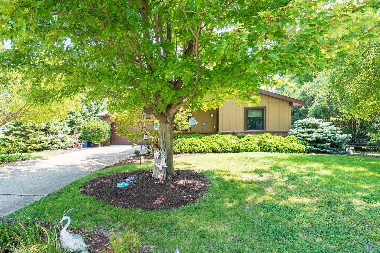 1214 N Kennedy Dr., Pontiac, IL 61764