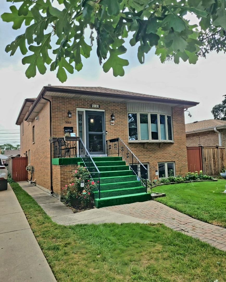 5153 Dobson St., Skokie, IL 60077