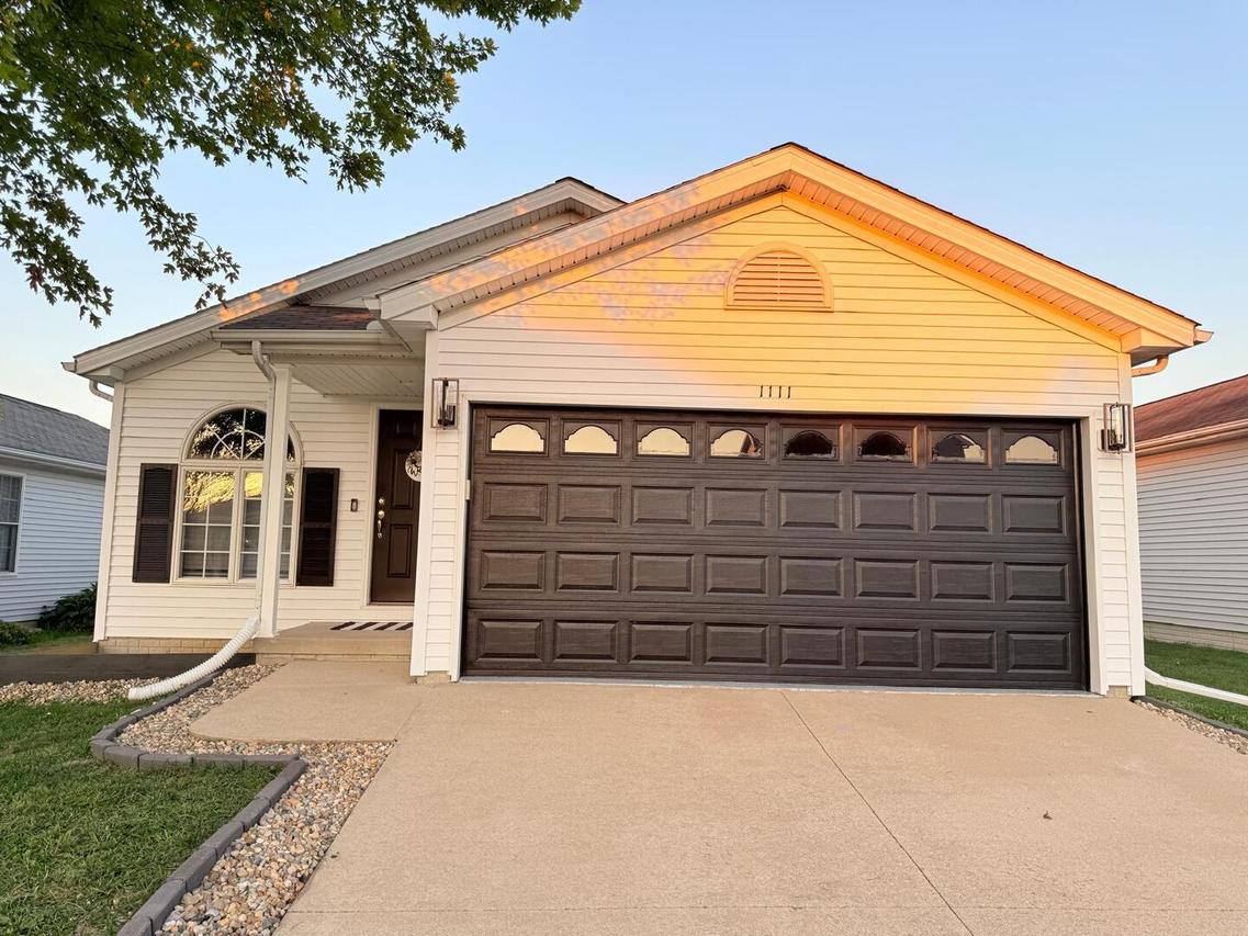 1111 Rader Run, Bloomington, IL 61704