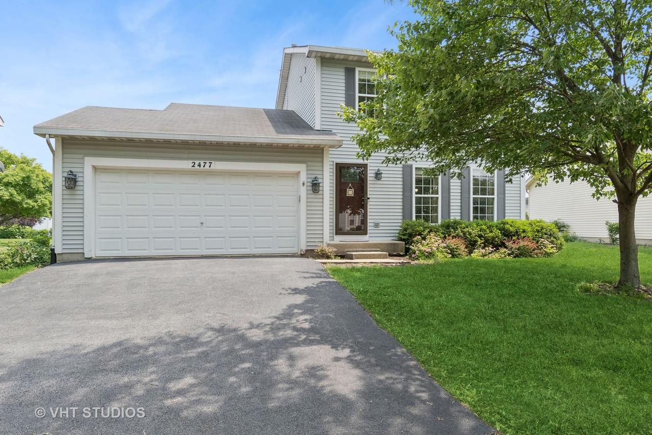2477 Smithfield Ct., Aurora, IL 60503