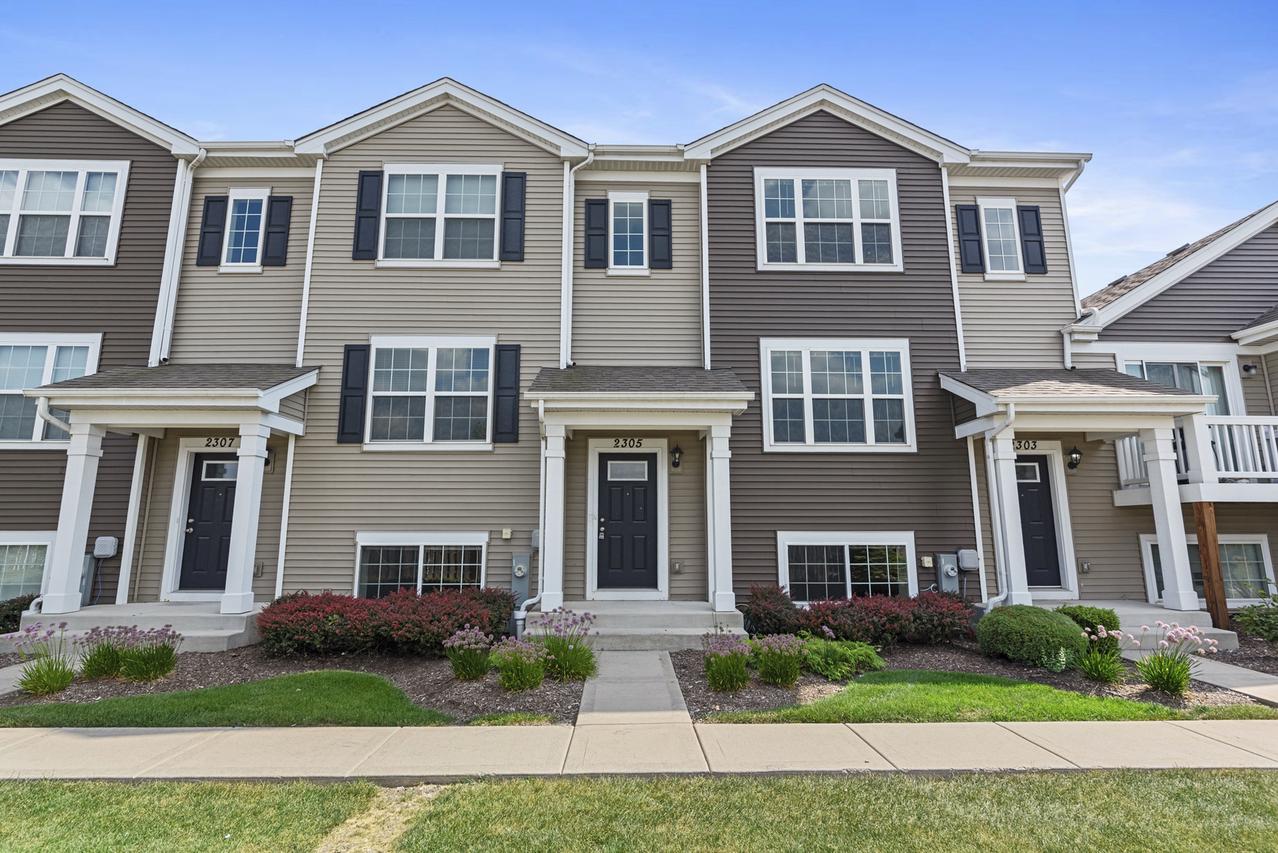 2305 Upland Rd., Pingree Grove, IL 60140