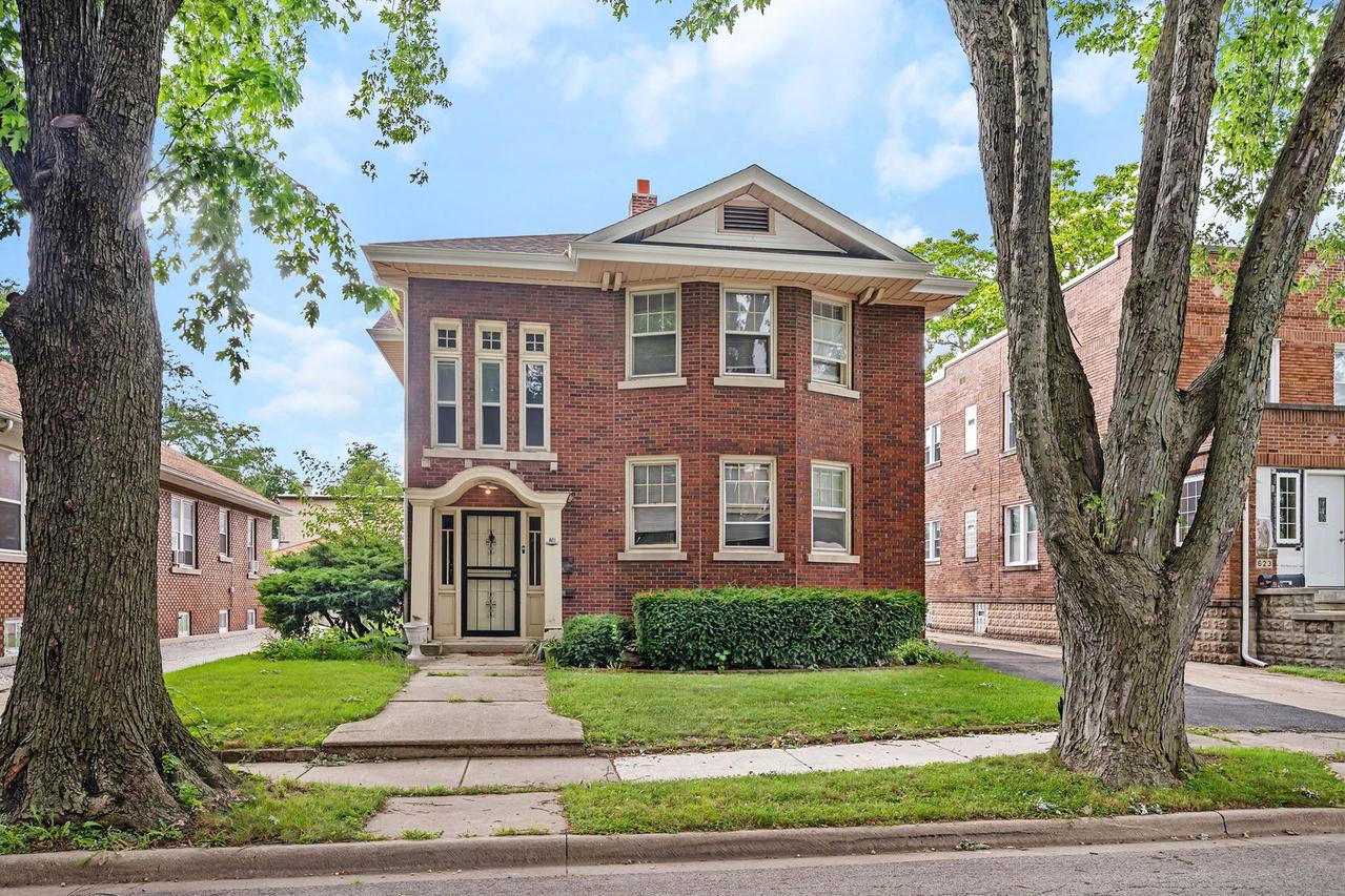 621 Raub St., Joliet, IL 60435