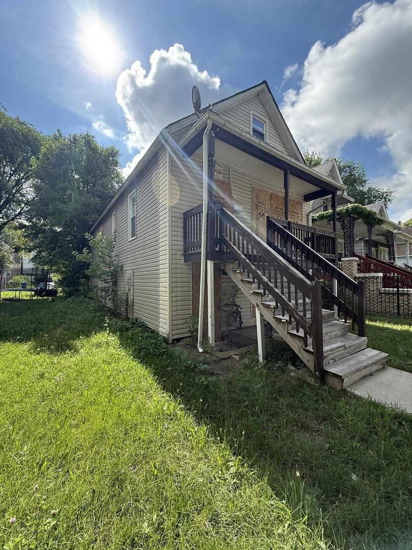 8417 S Escanaba Ave., Chicago, IL 60617