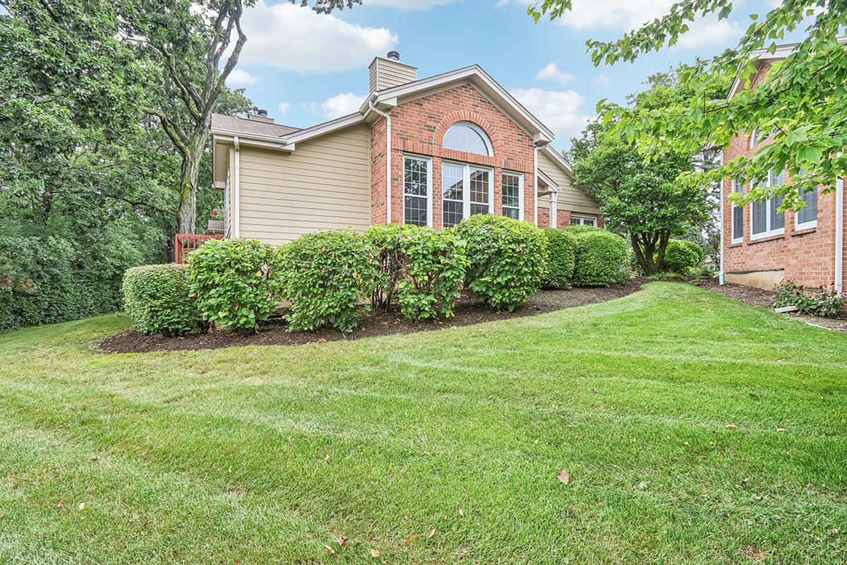 510 Shagbark Dr., Elgin, IL 60123