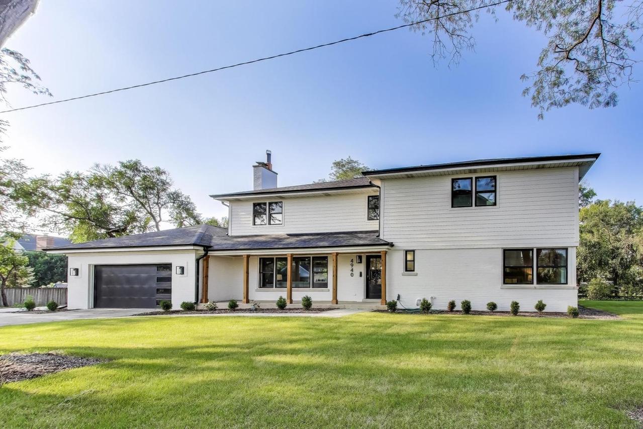 4940 Wolf Rd., Western Springs, IL 60558