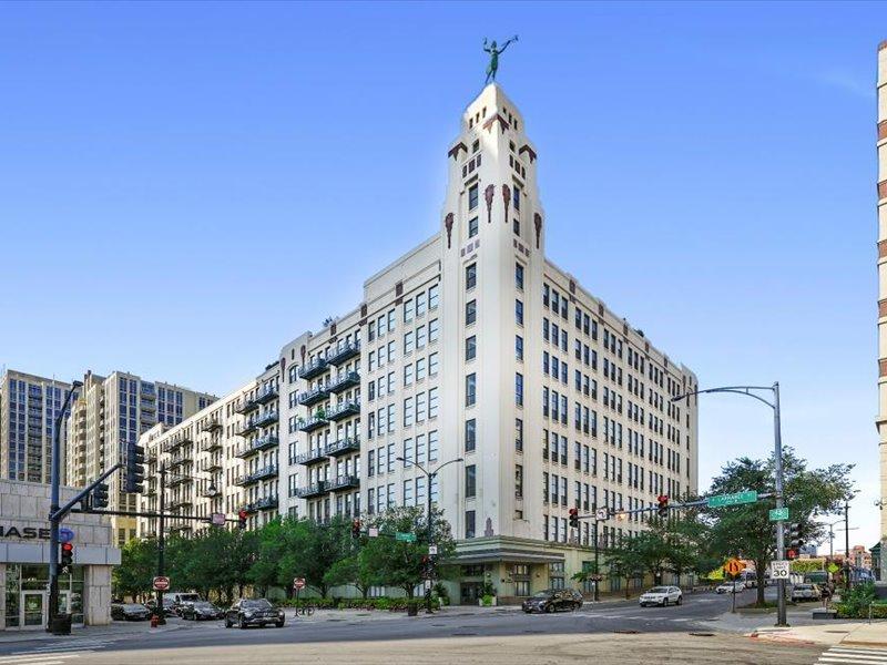 758 N Larrabee St. #826, Chicago, IL 60610