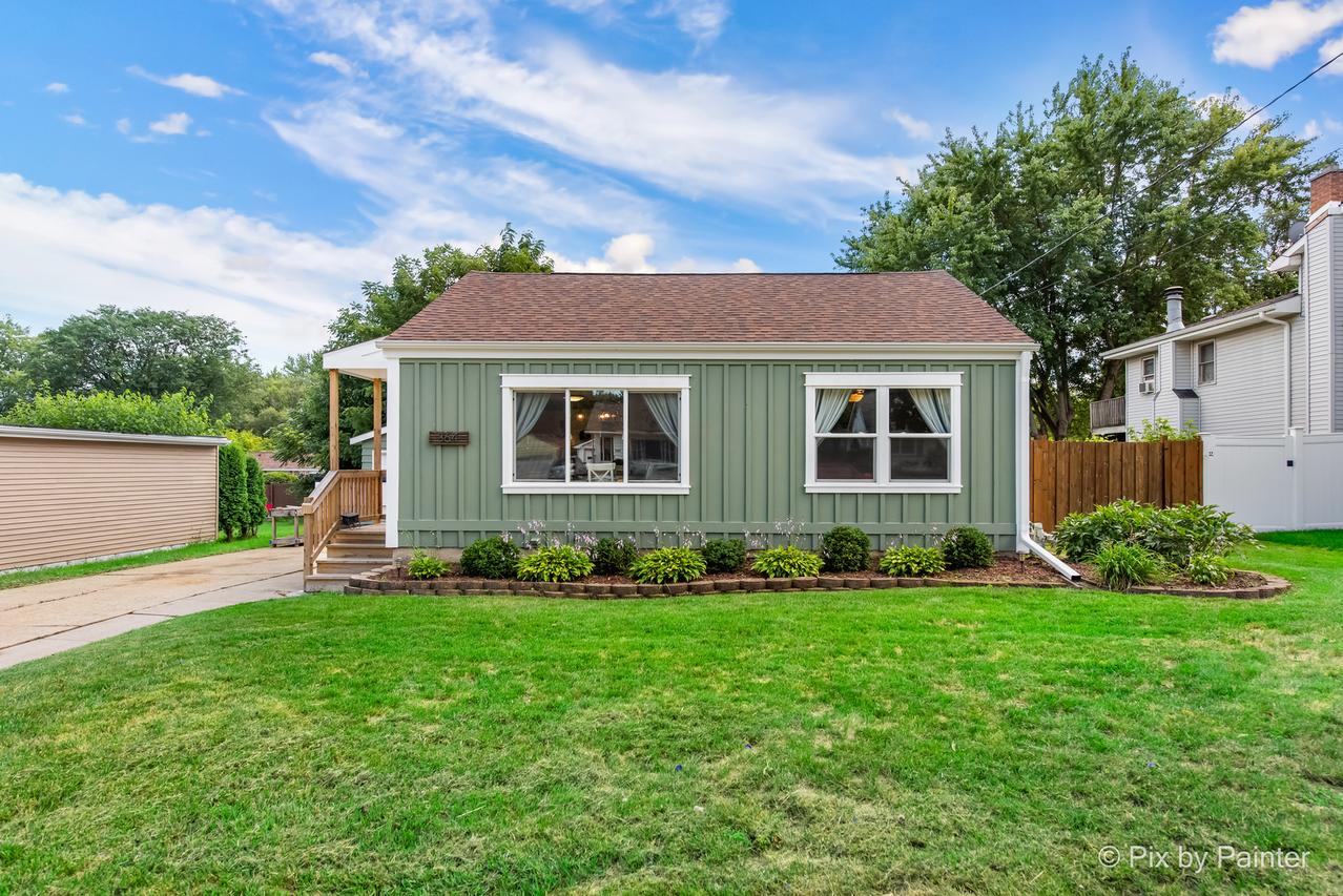 364 E Lincoln St., Sycamore, IL 60178
