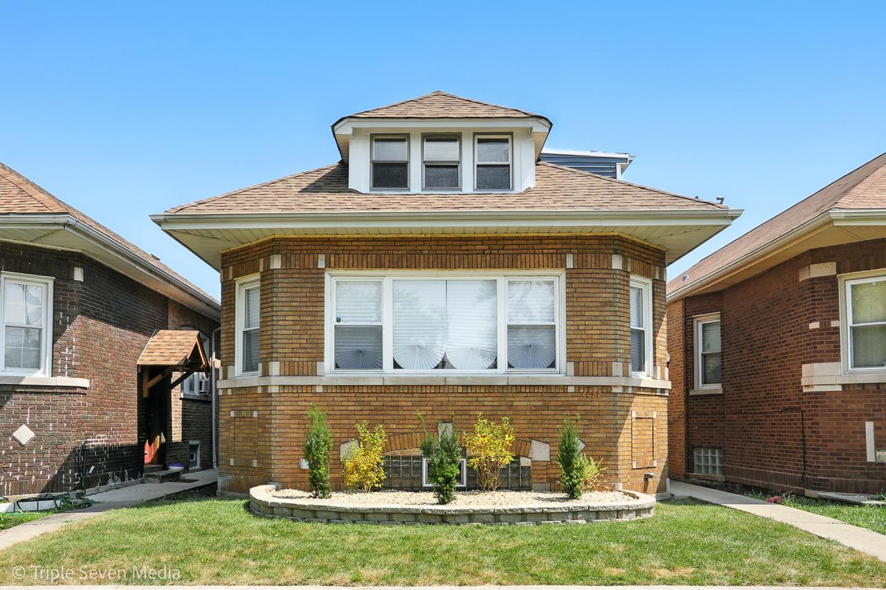 9439 S May St., Chicago, IL 60620