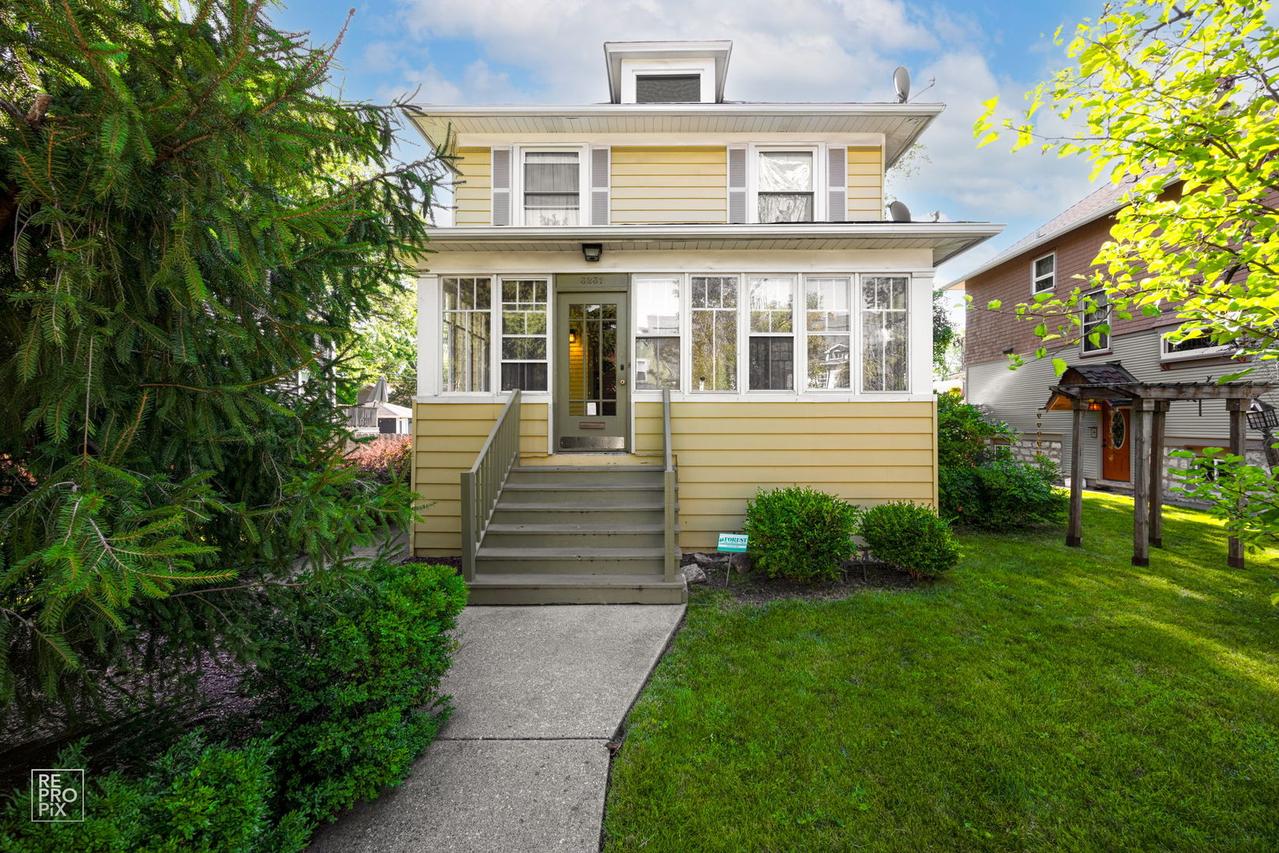 3231 Wesley Ave., Berwyn, IL 60402